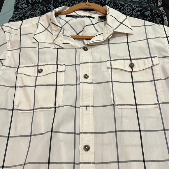 Sean John Men’s Button Down Shirt - Picture 8 of 8